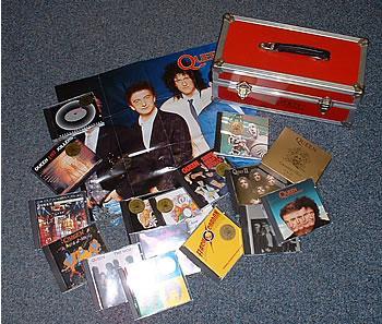 Queen 'Queen Mania' Germany boxed set contents